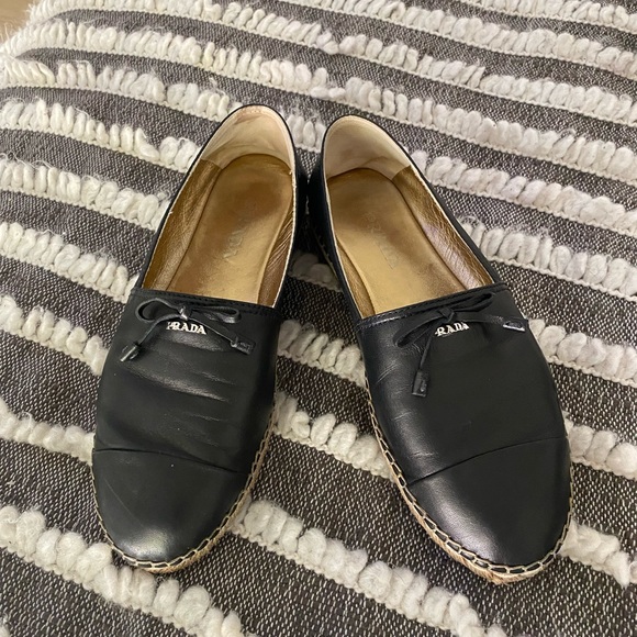 Prada smooth leather espadrilles size 39 fits 8,5 - Picture 4 of 4